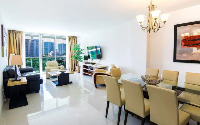 photo 3 of O. Reserve Condominium 2 Bedrooms 2 Bathrooms Condo