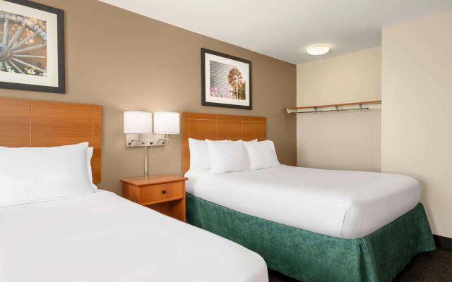 photo 5 of Baymont by Wyndham Fremont