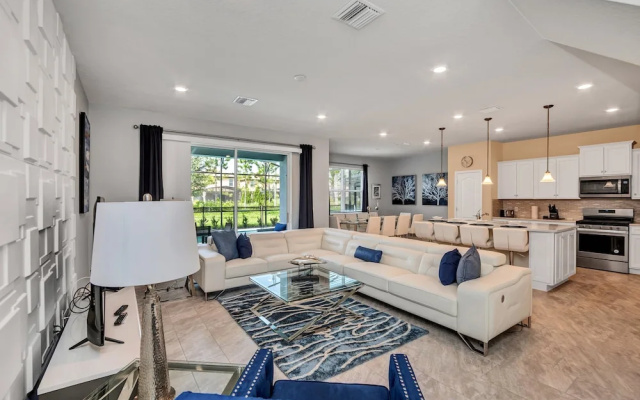 photo 3 of Oakmoss drive Solterra 3