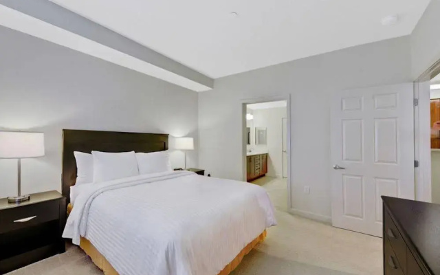 photo 5 of Oakwood At Via