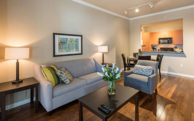 photo 4 of Oakwood Dallas Uptown