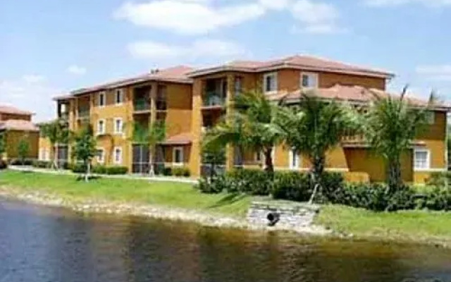 photo 3 of Oakwood Doral