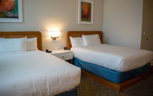 photo 4 of Oasis Resort Gulfport