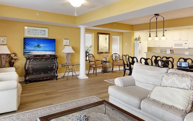 photo 2 of Ocean Blue 403 Apartment 5