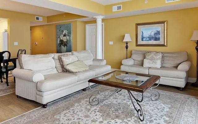 photo 4 of Ocean Blue 403 Apartment 5
