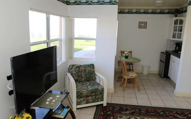 photo 2 of Ocean Front Paradise Resort