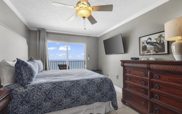 photo 4 of Ocean House 1903 2 Bedroom Condo by RedAwning