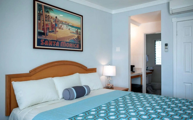 photo 3 of Ocean Lodge Santa Monica Beach Hotel