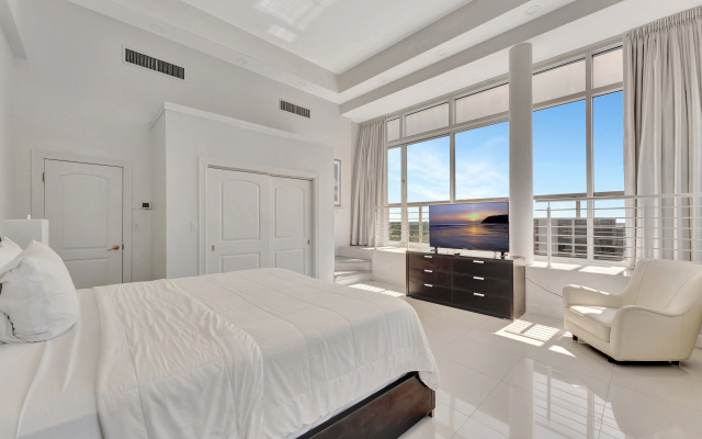 photo 3 of Ocean Manor Beach Hotel