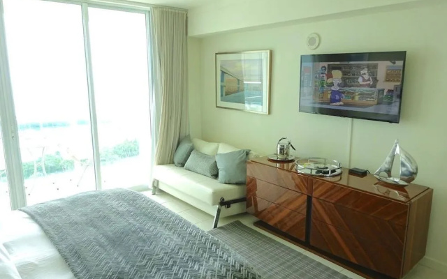 photo 2 of Ocean Million Dollar View Studio + Balcony #2