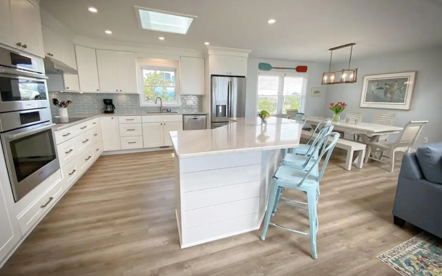 photo 2 of Ocean Perch by Sea Scape Properties