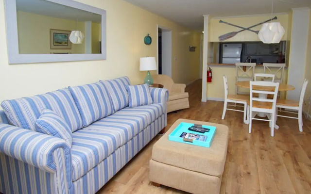 photo 2 of Ocean Pier IV by Elliott Beach Rentals
