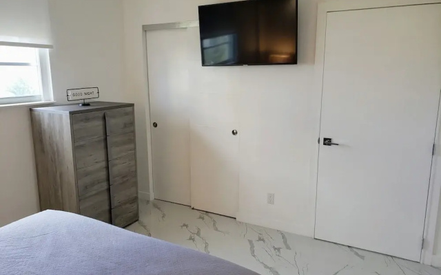 photo 4 of Ocean Reserve Apartments by FlatsAway