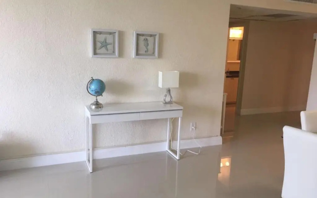 photo 4 of Ocean Reserve Piso 4 STR264