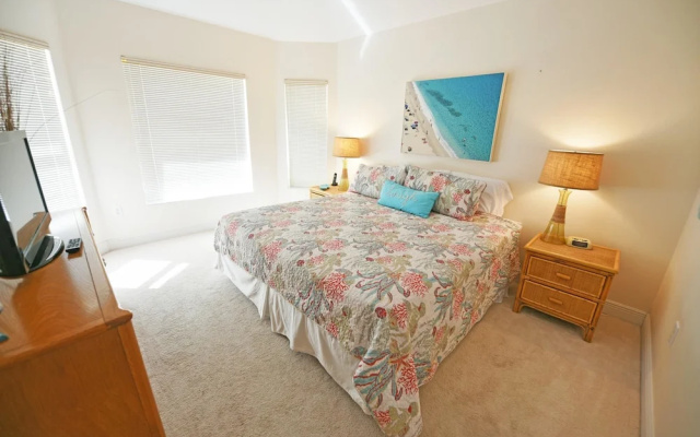 photo 5 of Ocean Sunrise Apartment 5