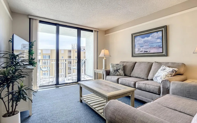 photo 4 of Ocean View With a Beachfront Pool at Ocean Trillium Condo 702