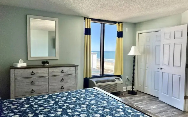 photo 3 of *OCEANFRONT FRESH RENO*KING Bed*Pool*Hot Tub*Approved Dogs*W54