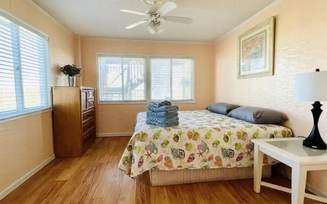 photo 4 of *OCEANFRONT HOUSE ON THE SAND*2 Kings*4br, 4ba*Private Hot Tub*SLEEP 12*PGP1