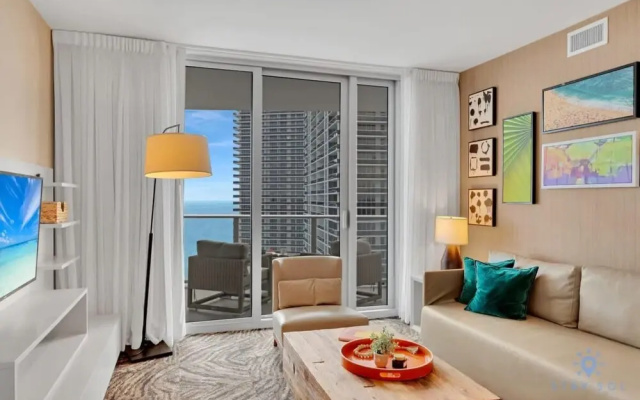 photo 2 of Oceanfront Luxury Condo 1BR Balcony, Hollywood