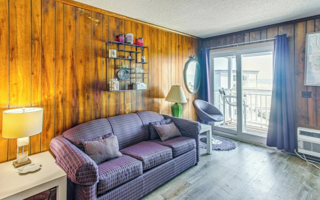 photo 3 of ~ 9 Mi to Boardwalk: Oceanfront Myrtle Beach Condo