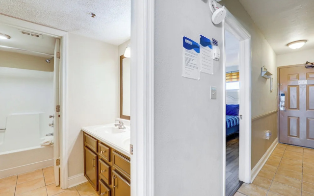photo 5 of Walk to Shore: Condo w/ 2 Pools in Myrtle Beach