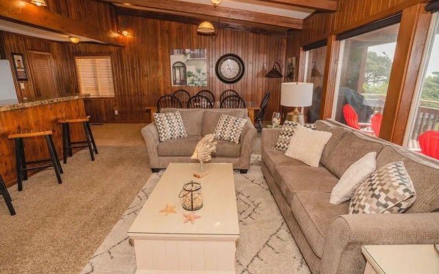 photo 4 of Oceanfront Oasis