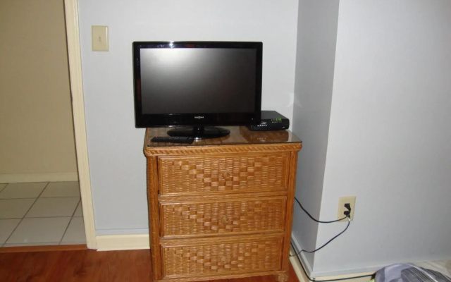 photo 2 of The Oceans 906