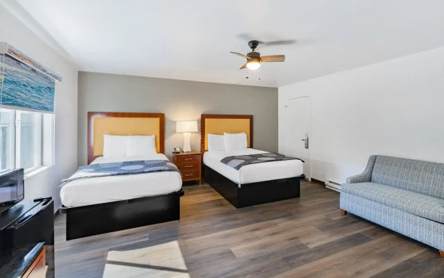 photo 3 of Oceanside Inn & Suites, a Days Inn by Wyndham
