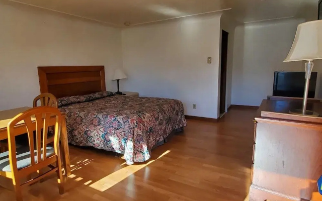 photo 4 of Oceanside Motel