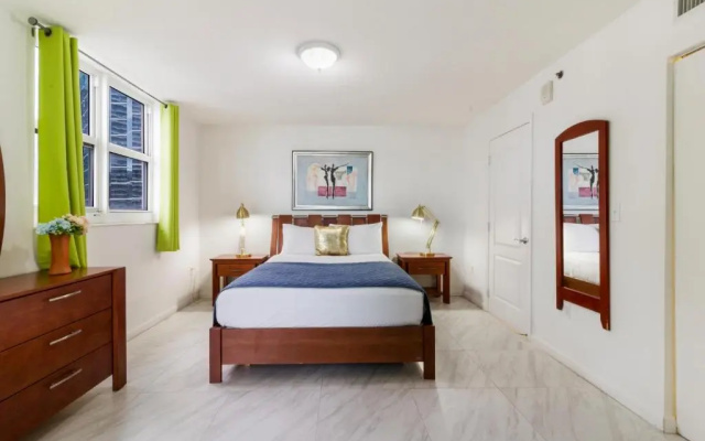 photo 4 of Oceanview Luxury Converted 4 BR Miami Brickell Ave