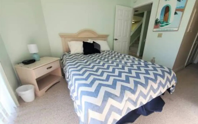 photo 2 of Oceanview Penthouse Deluxe - Sleeps 6 Pe206