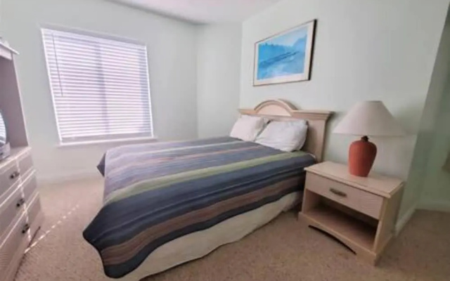 photo 3 of Oceanview Penthouse Deluxe - Sleeps 6 Pe206