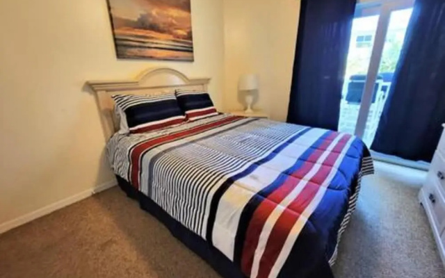 photo 5 of Oceanview Penthouse Deluxe - Sleeps 6 Pe206