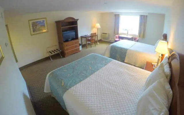 photo 5 of Ogunquit Hotel and Suites