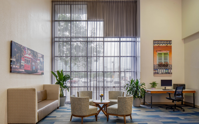 photo 2 of Holiday Inn Express New Orleans Downtown by IHG