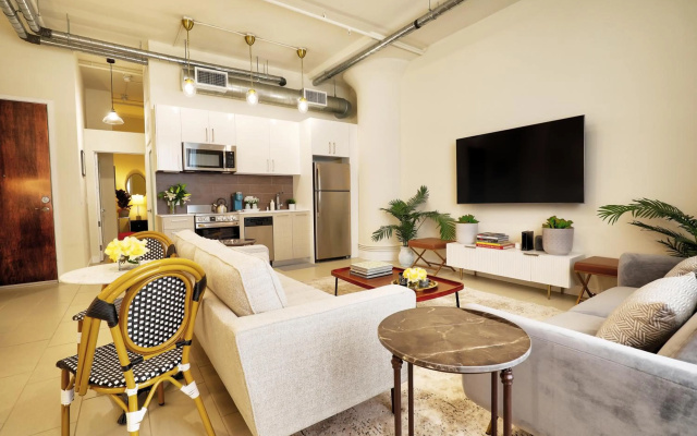 photo 4 of Old Hollywood Luxury And Style Meets Smart Home Tech in Downtown LA!