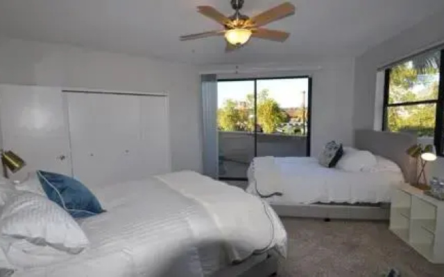 photo 3 of Old Town Loft