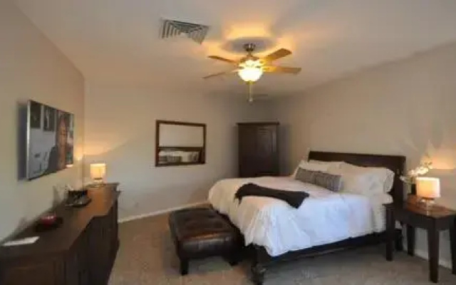 photo 4 of Old Town Loft