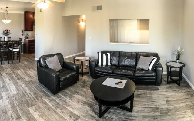 photo 5 of Old Town Scottsdale Golf Retreat