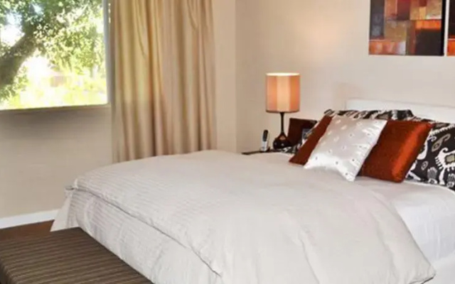 photo 2 of Two-Bedroom Scottsdale Townhome with Heated Pool