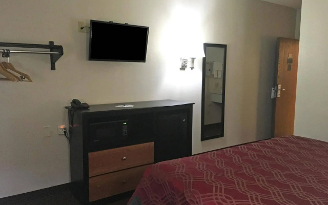 photo 4 of Americas Best Value Inn Omaha