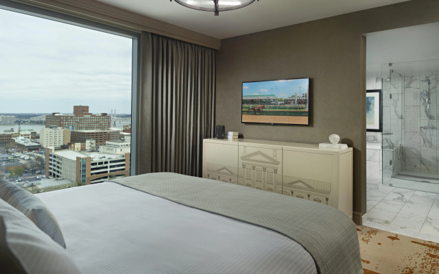 photo 3 of Omni Louisville Hotel