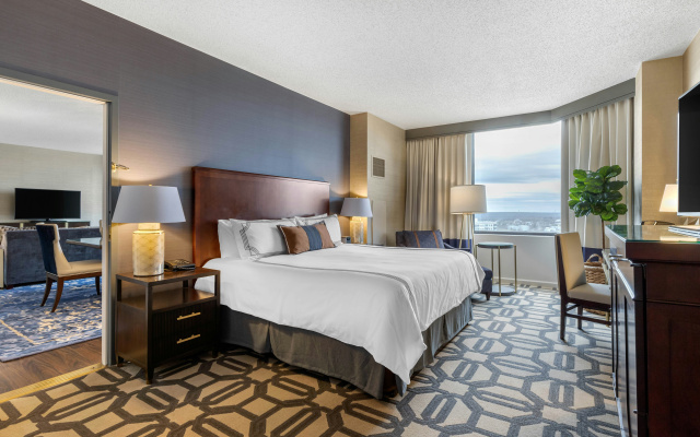 photo 5 of Omni Richmond Hotel
