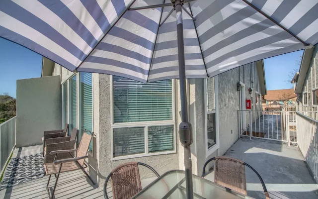 photo 4 of On River Time Ww D301 2 Bedroom Condo by RedAwning