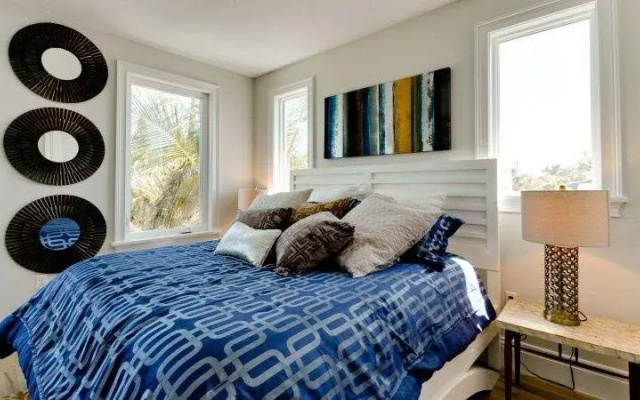 photo 3 of On the Beach by RedAwning