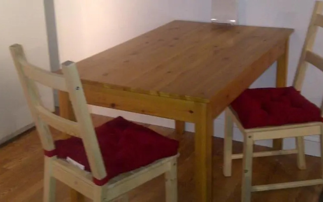 photo 4 of One Bedroom Apartment