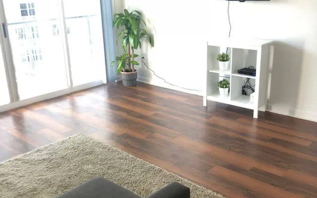 photo 5 of One Bedroom Apartment in Skyrise