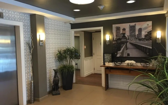 photo 2 of One Bedroom Apartment Near Fenway Park by Namastay