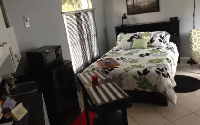 photo 3 of Paradise Cove Unit 7