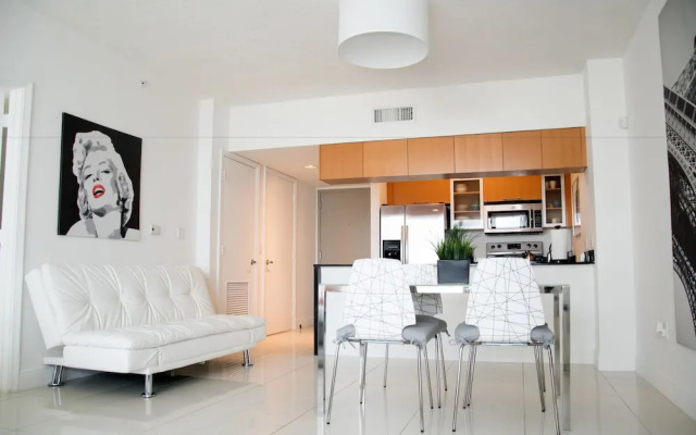 photo 2 of One Luxury Miami Brickell